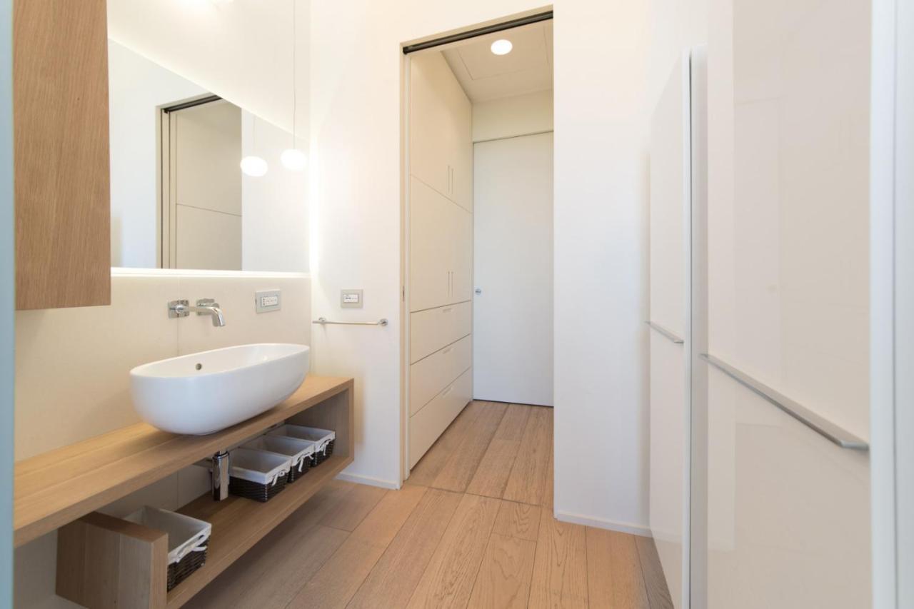 Stylish Elegant Suite In Torre Solaria With Exclusive Milan'S View Eksteriør bilde